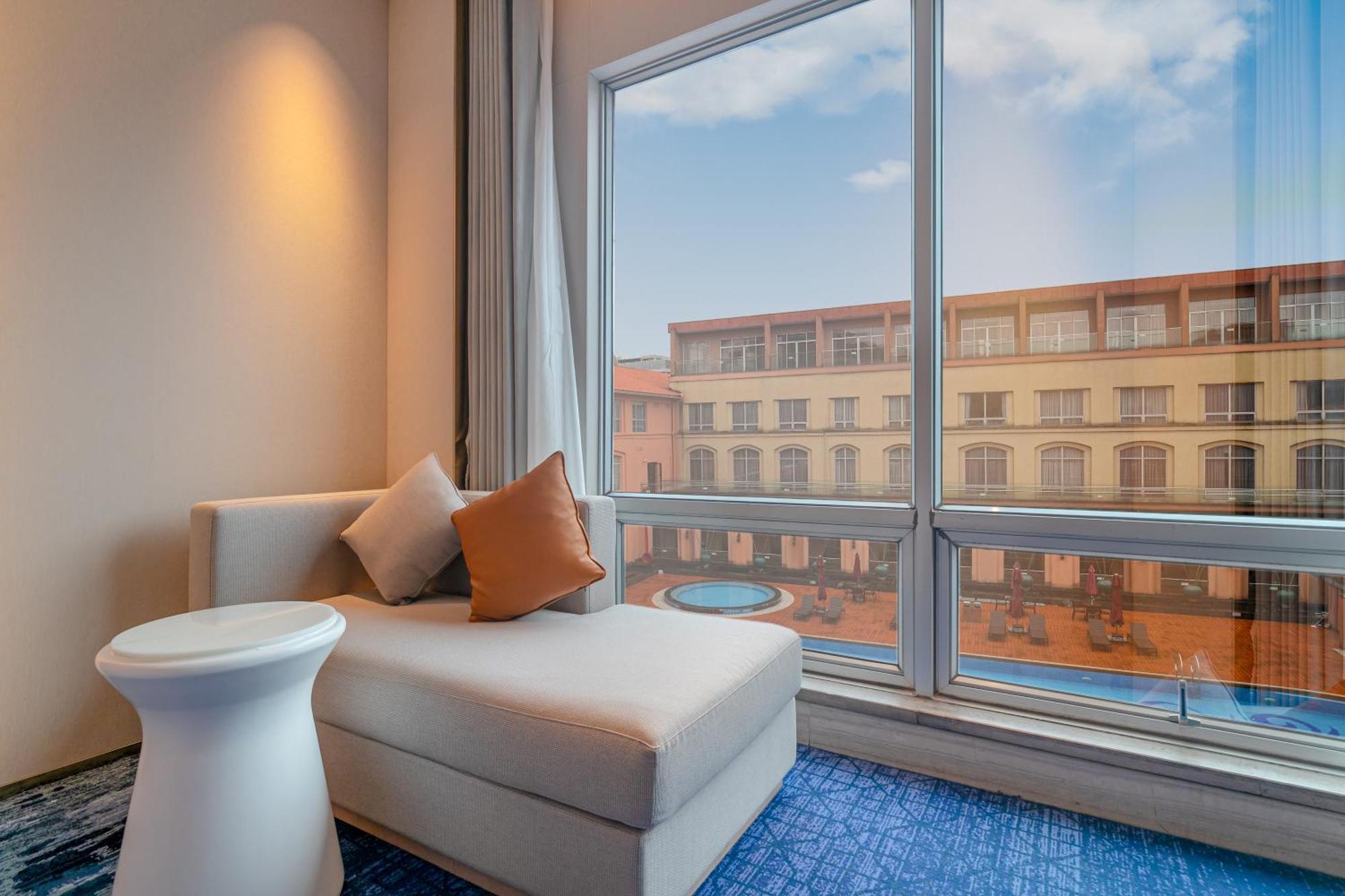 Easeland Hotel Guangzhou Dış mekan fotoğraf